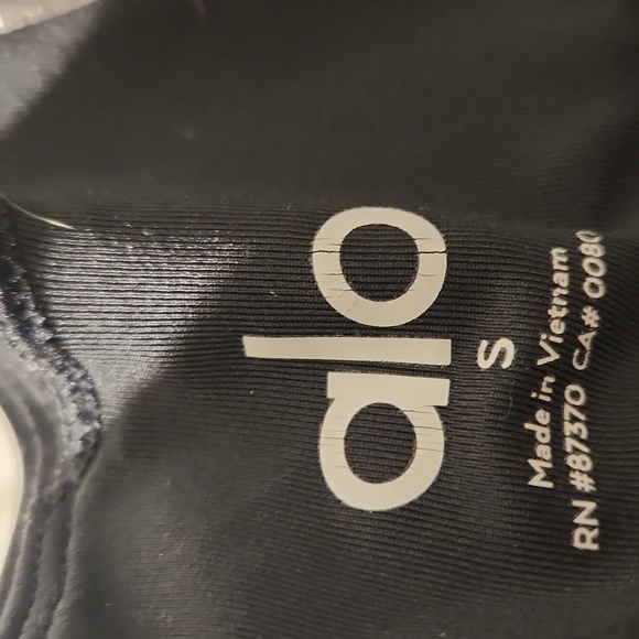 ALO Yoga Black Sports Bra Size Small - Picture 3 of 4